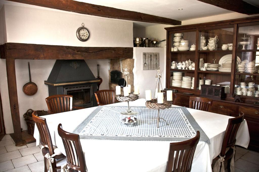 Domaine Le Chec Bed & Breakfast Saint-Ost Exterior foto