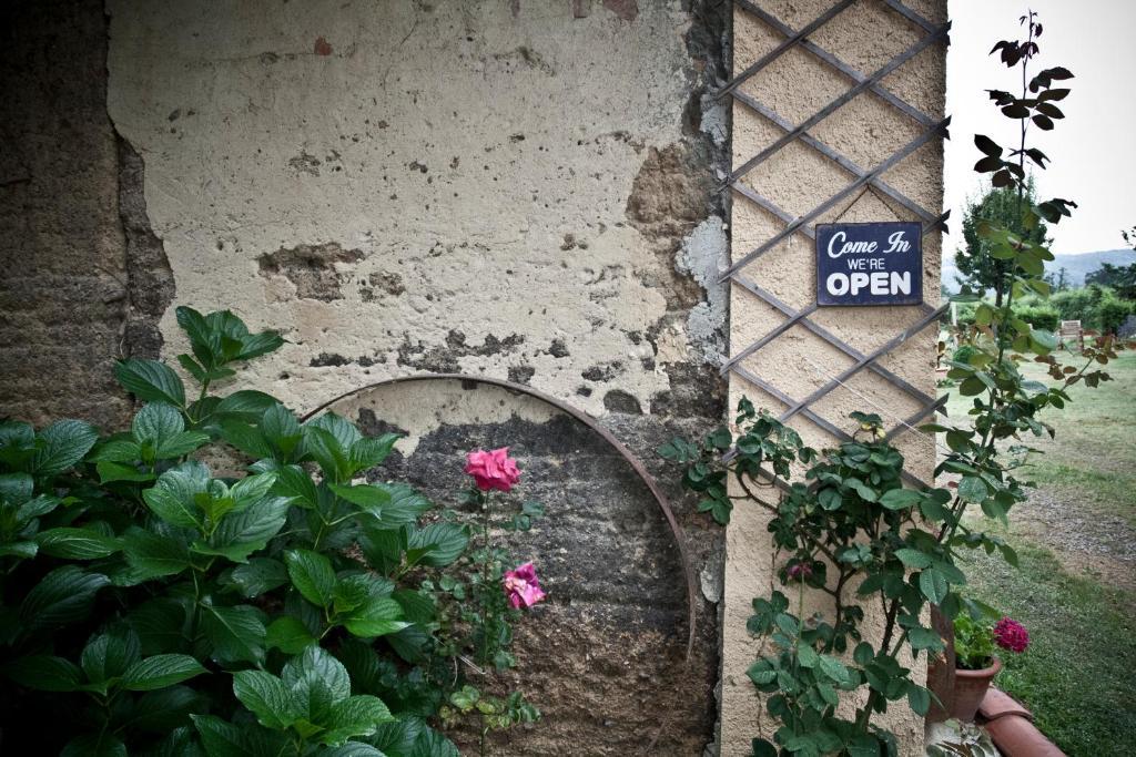 Domaine Le Chec Bed & Breakfast Saint-Ost Exterior foto